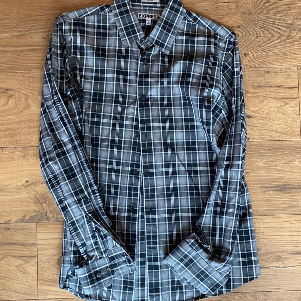 Express Fitted button down dress shirt